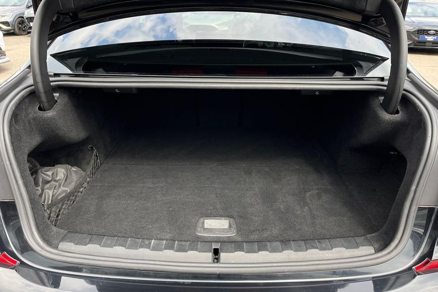 BMW 3 Series Photo autoimg-59f2cc95d57a70cd00a278ab39b613406dcc1a08.jpg