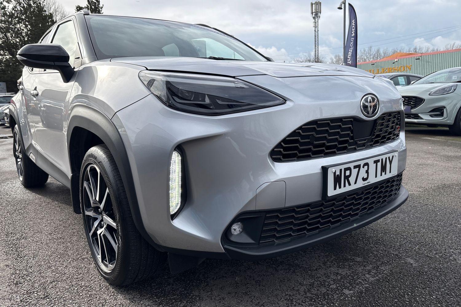 Toyota YARIS CROSS Photo 35