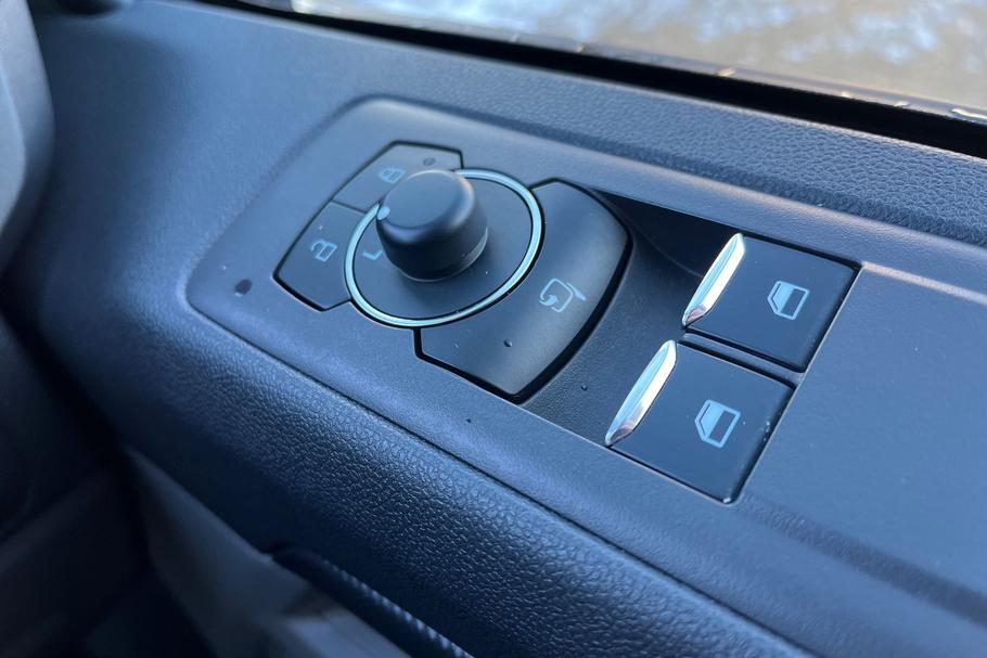 Used Ford TRANSIT CUSTOM 19