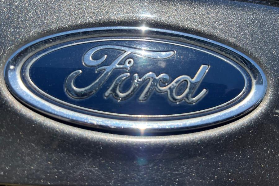 Ford C-MAX Photo autoimg-59f718b0f9c5cf0e20eb38daad062881263688c3.jpg