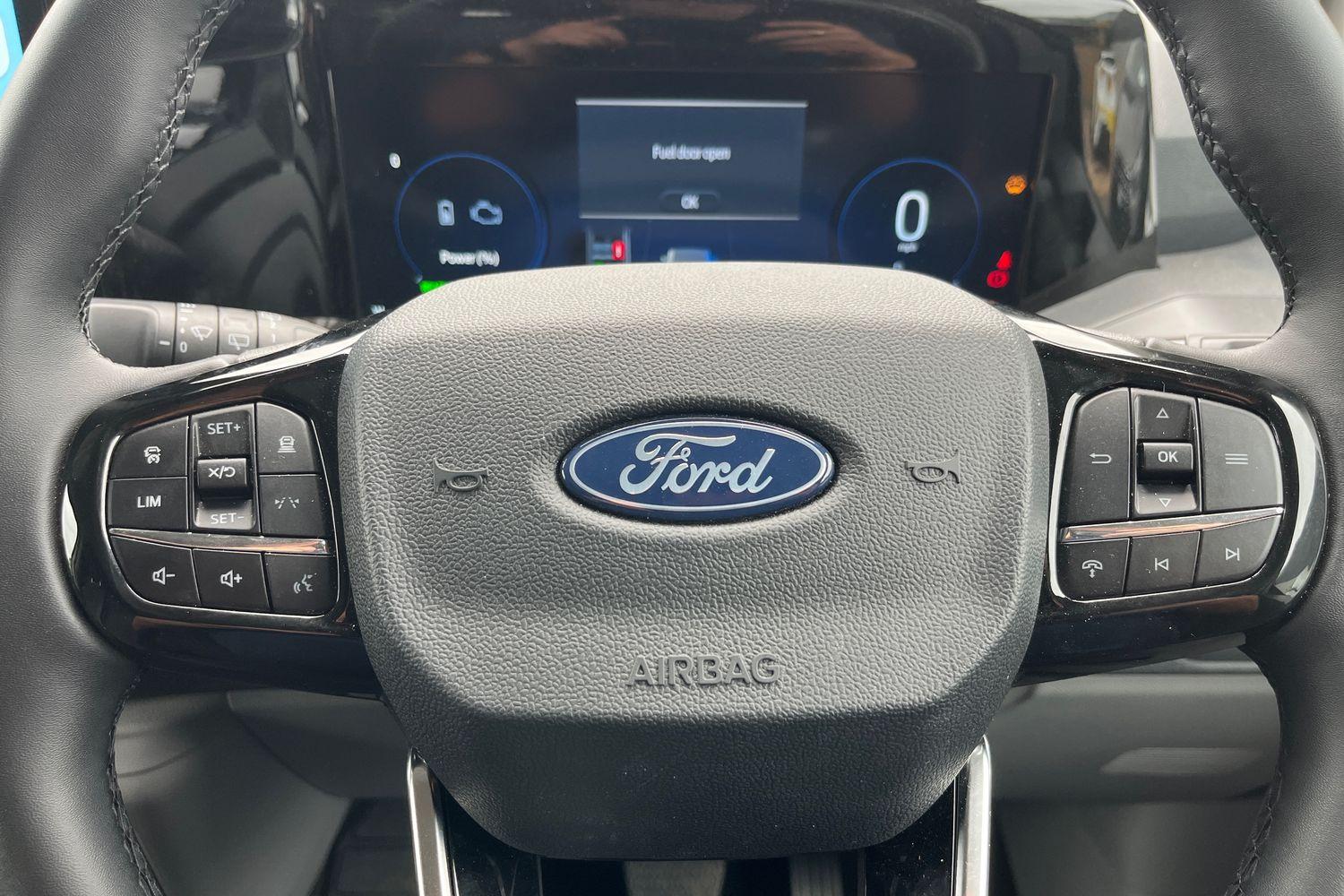 Ford TOURNEO CUSTOM Photo 23