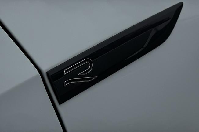 VOLKSWAGEN Golf Photo 46