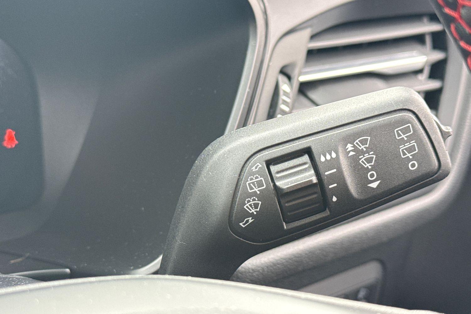 Ford KUGA Photo 14