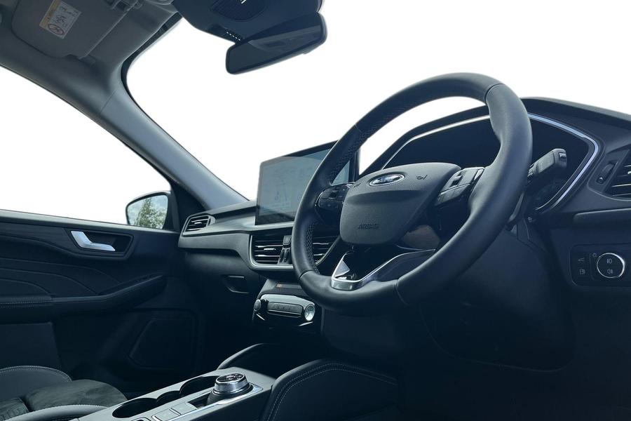 Ford Kuga Photo autoimg-5a041c2cc3d8896f484ab176d4a4a8120d7506c2.jpg