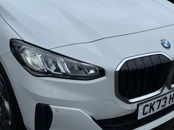 BMW 2 Series Active Tourer Photo autoimg-5a05cbf9539d248f2dcbc98185c0e1ffaef7da5f.jpg