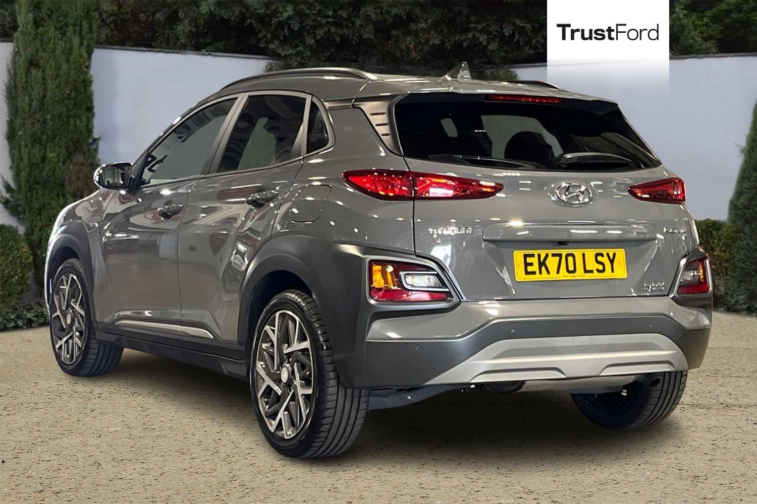 Hyundai KONA Photo 1