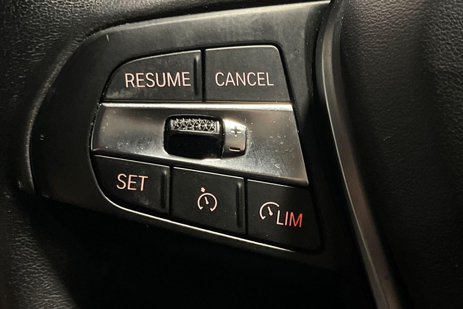 BMW 1 SERIES Photo 39