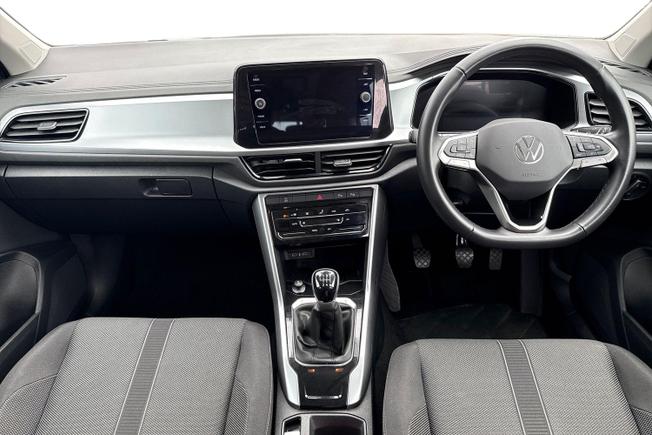 VOLKSWAGEN T-Roc Photo 10