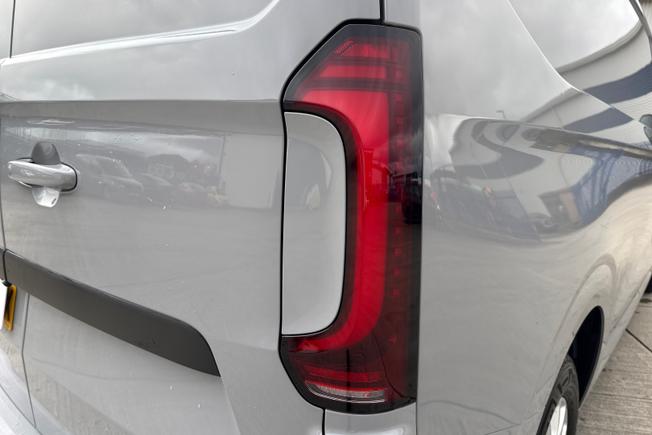 Volkswagen E-Transporter Photo 18
