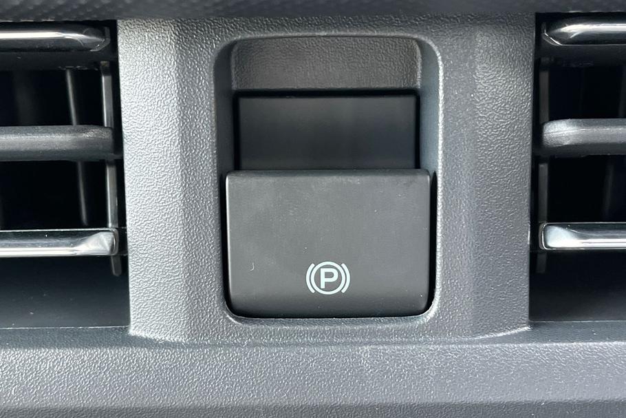 Used Ford TRANSIT CUSTOM LMZ4001 31