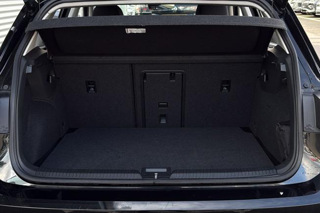 VOLKSWAGEN Golf Photo 12