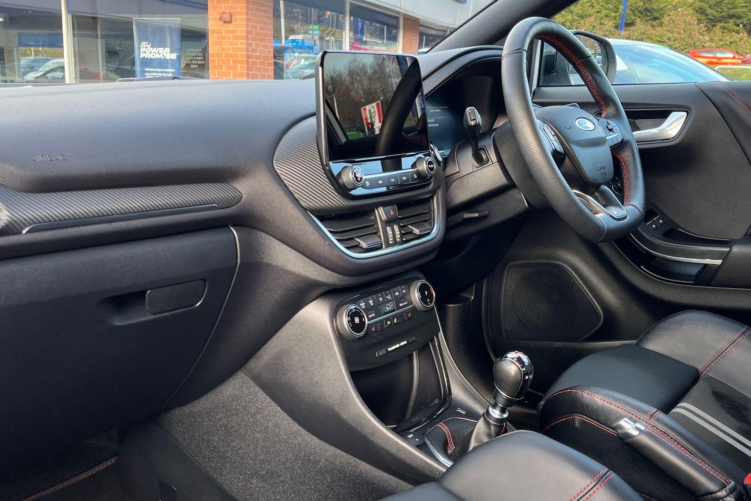 Ford Puma Photo 17