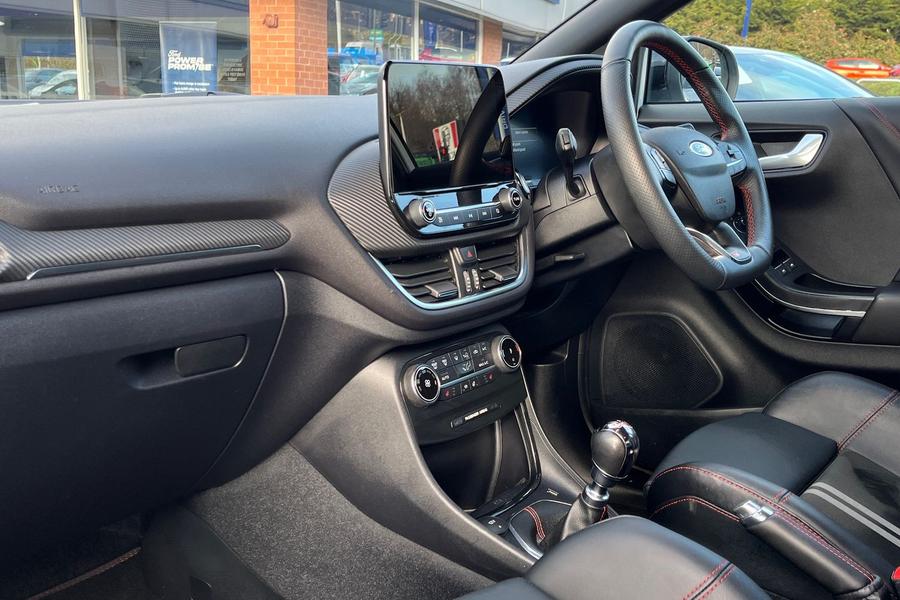 Ford Puma Photo autoimg-5a18e0146b30186fde43eee0cf4d1d9d4d5bdb35.jpg