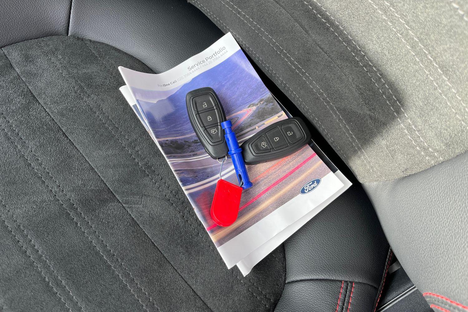 Ford Kuga Photo 21