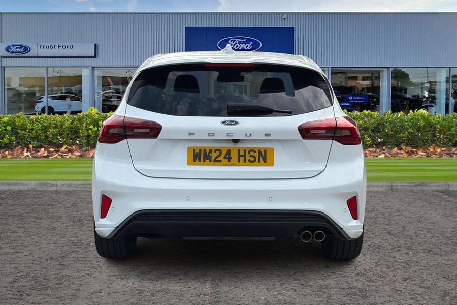Ford FOCUS Photo autoimg-5a2250a9f02057ec46e817f1dd82e7d22a55cacf.jpg