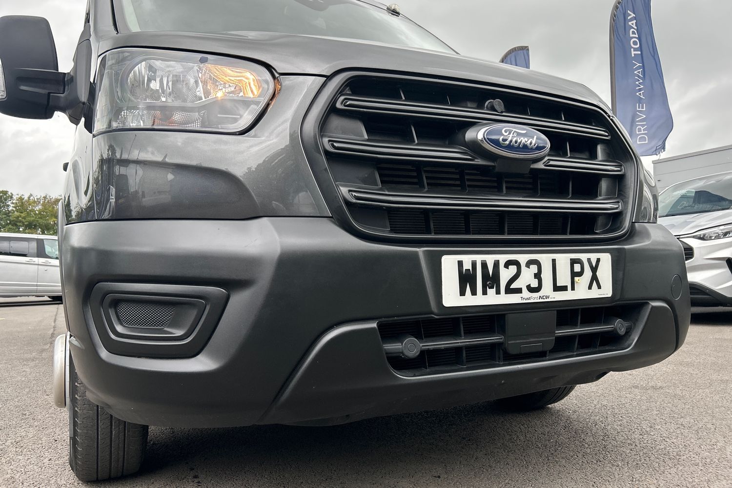 Ford TRANSIT Photo 22