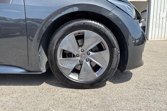 CUPRA Born Photo 5