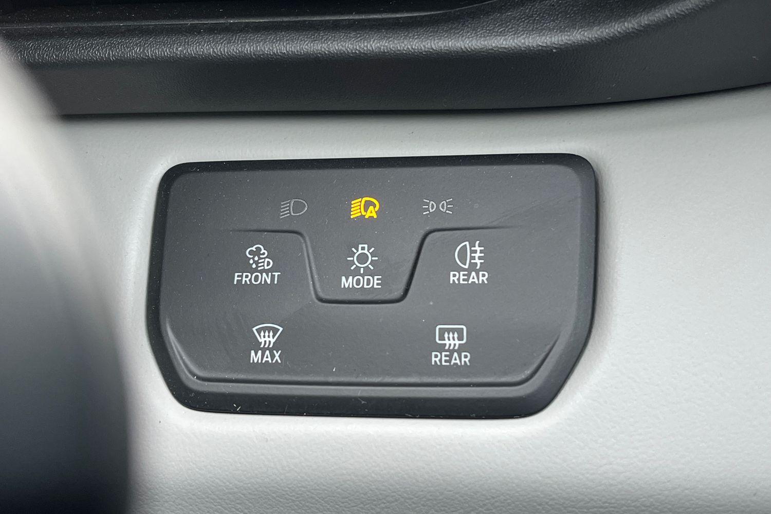 Ford Explorer Photo 37