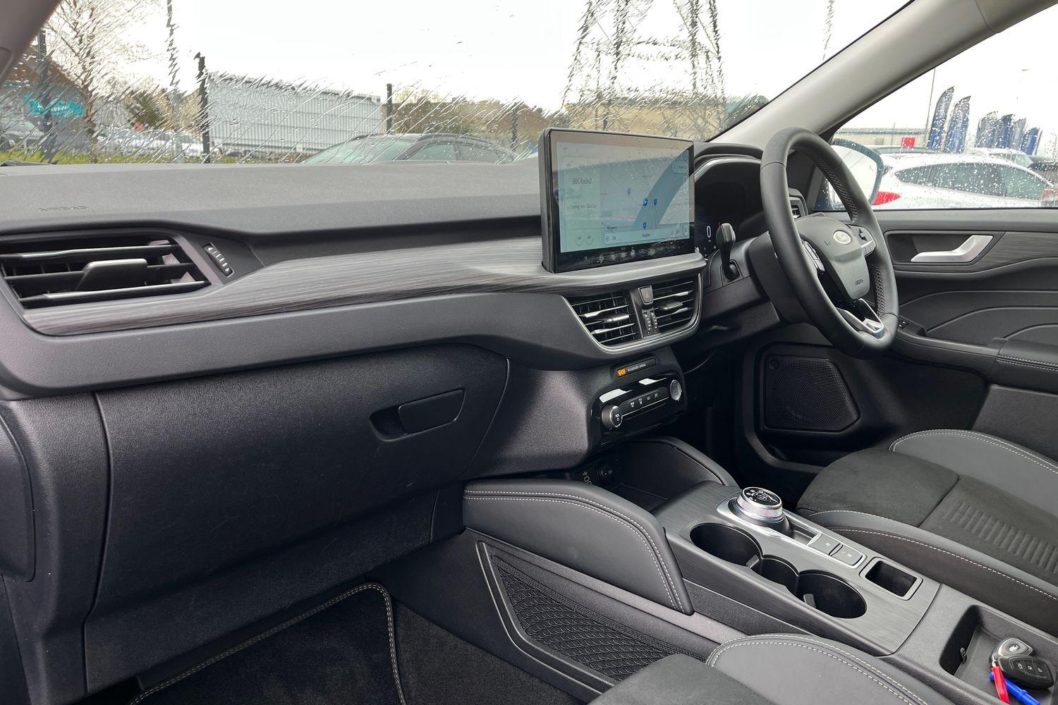 Ford Kuga Photo 17