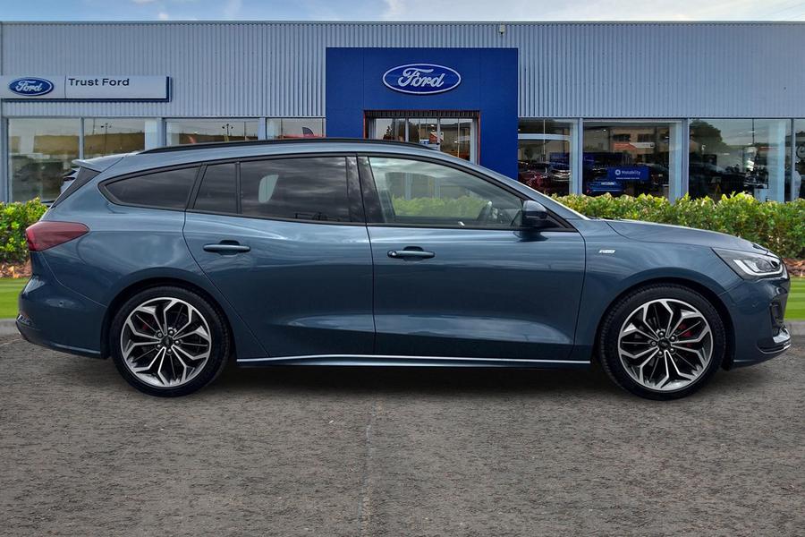 Ford Focus Photo autoimg-5a2a5c81f4415829e08269874c46c0969da5d94e.jpg