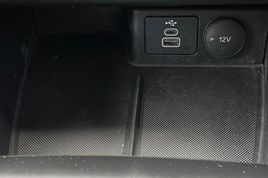 Ford FOCUS Photo autoimg-5a2aa69a567fd73abdb439b7e700f7ce9ec546a5.jpg