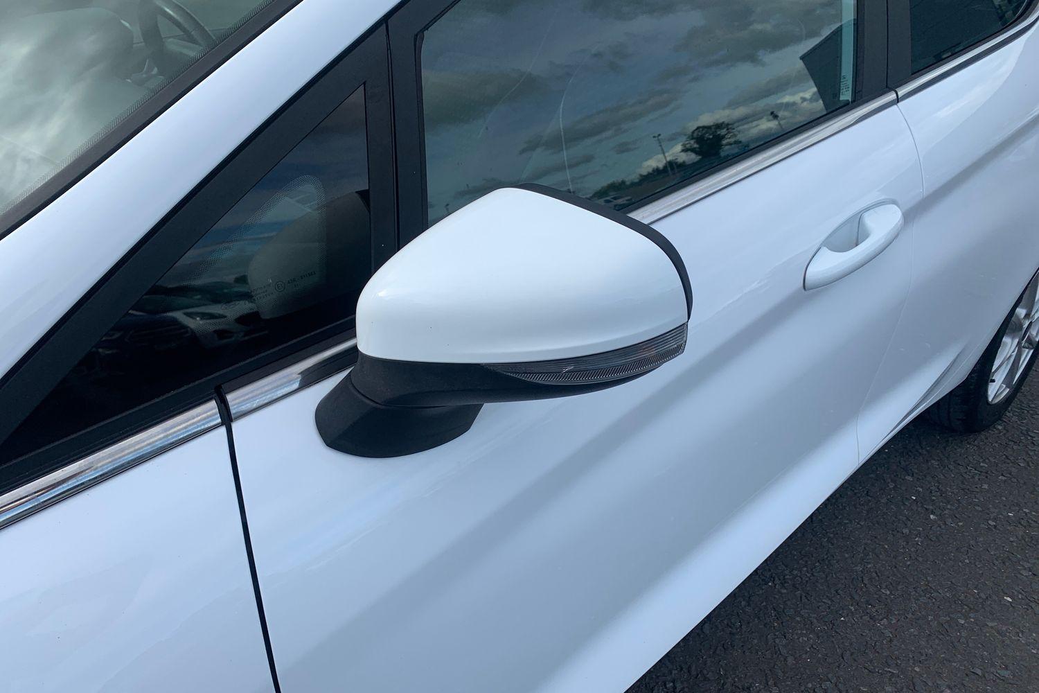 2018 Ford Fiesta 1.1 Ti-VCT 85PS Zetec in White with 68K - vehicle photo 8 for sale on PureCar