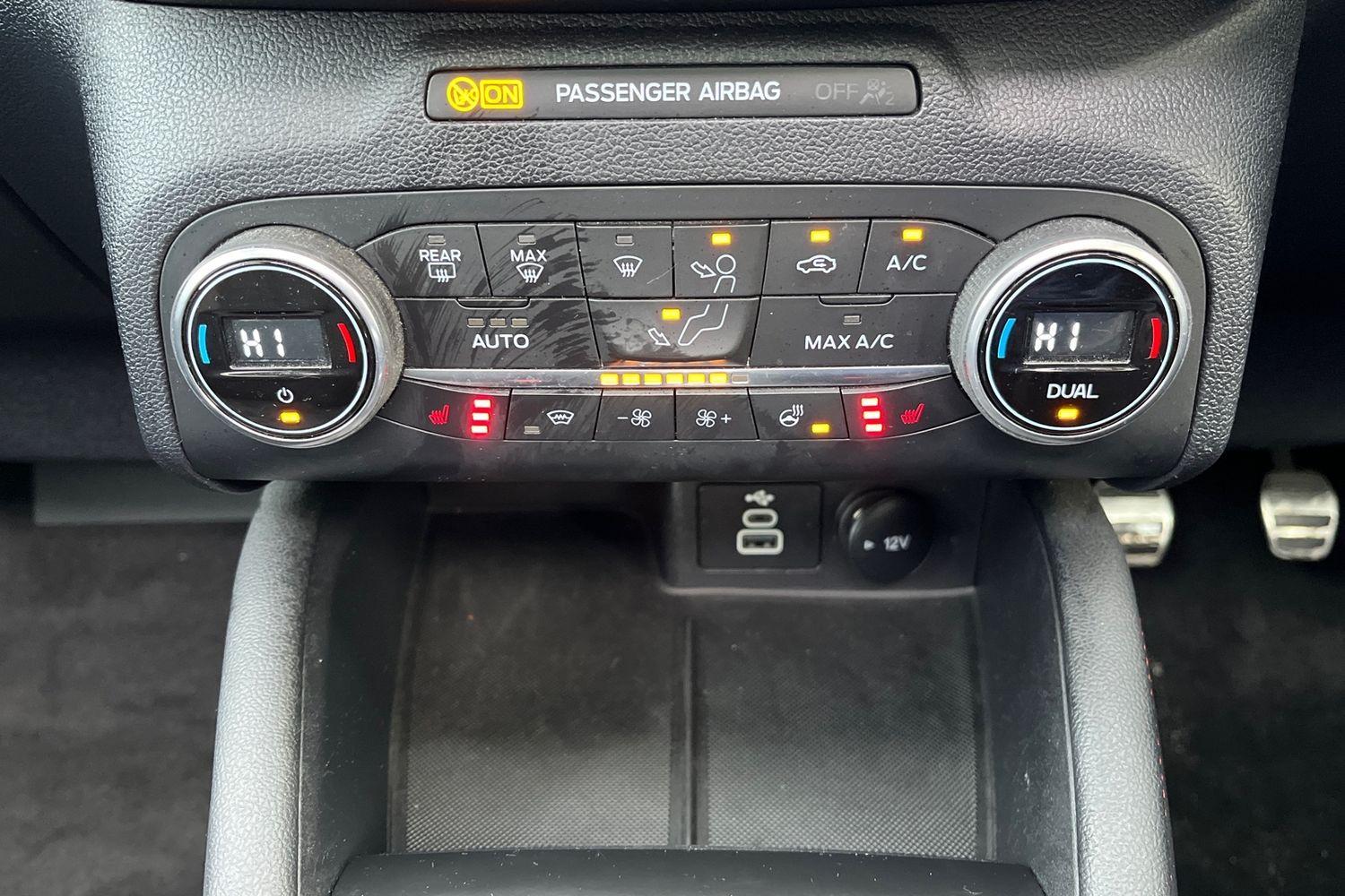Ford Kuga Photo 29