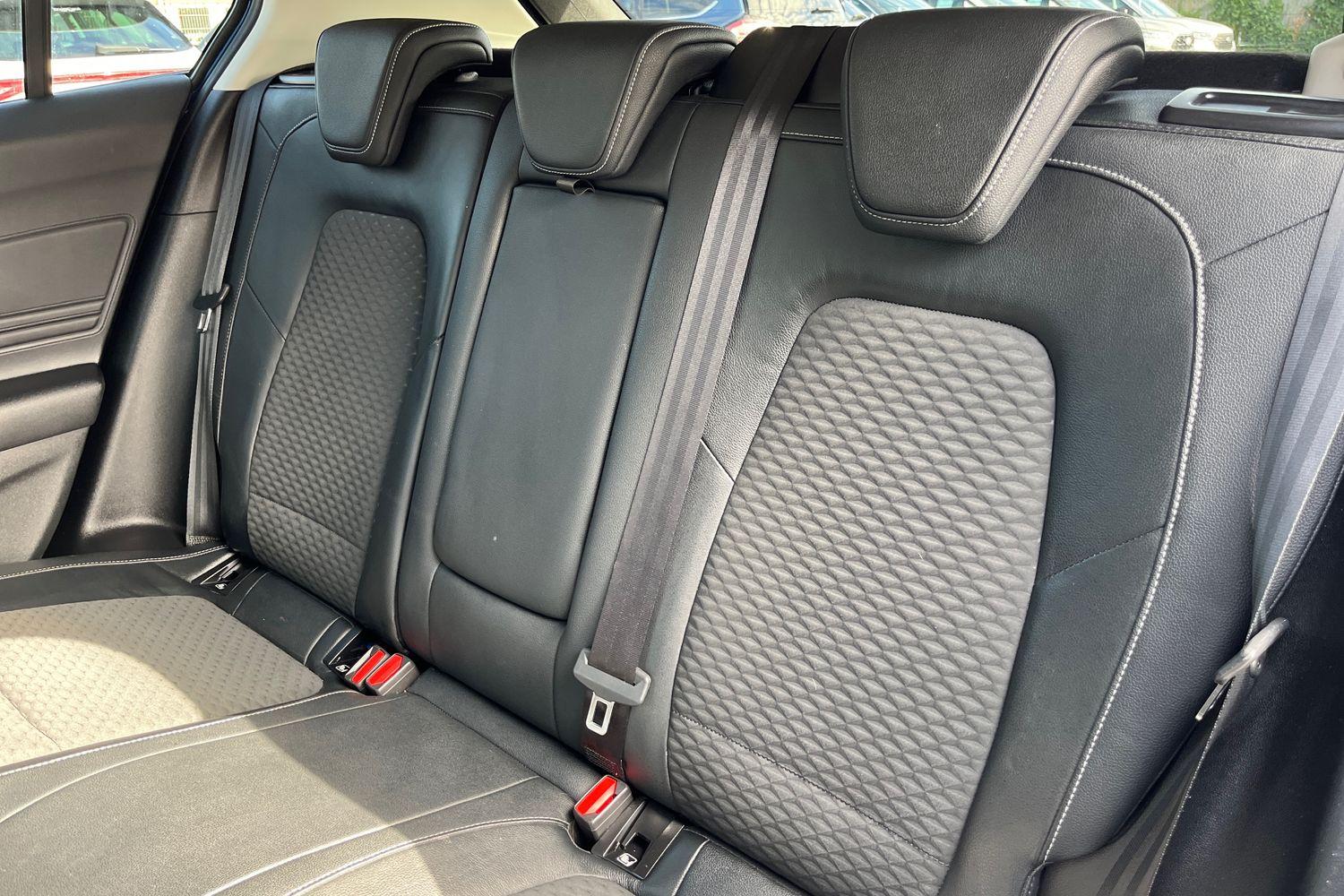 Ford FOCUS Photo 19