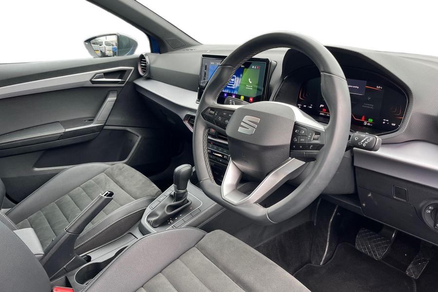 SEAT IBIZA Photo autoimg-5a2eeda9e0a88772de1504f47785ab4ac1f0c0d6.jpg