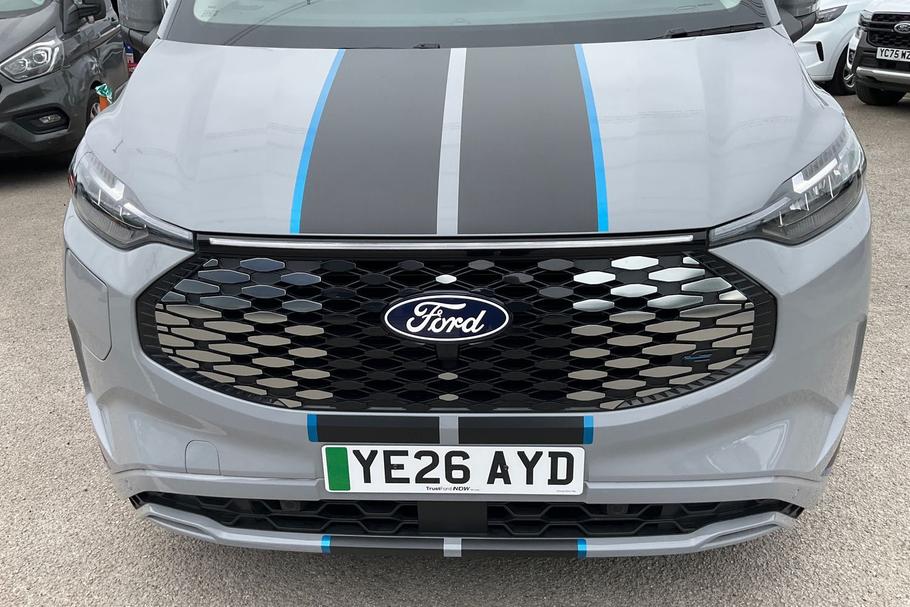 Used Ford TRANSIT CUSTOM YE26AYD 24