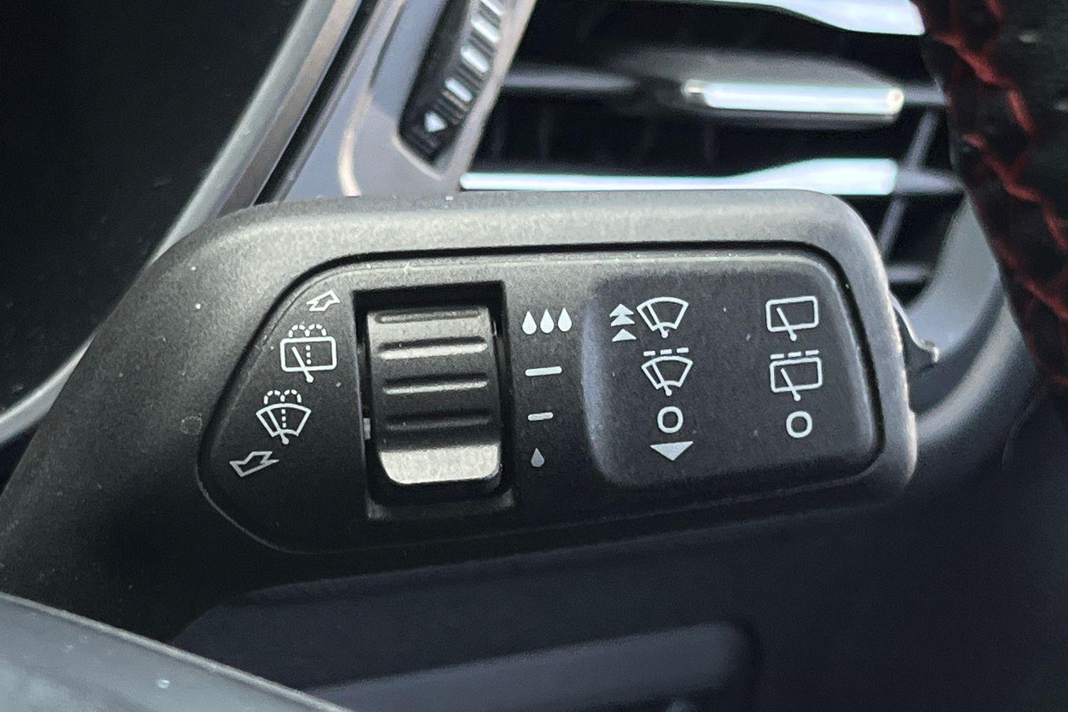 Ford KUGA Photo 14