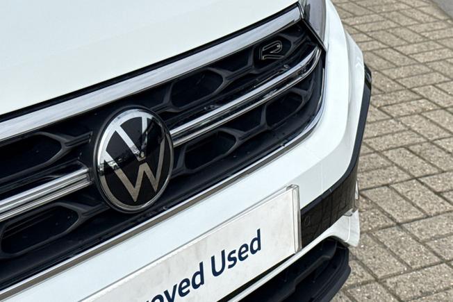 VOLKSWAGEN T-Roc Photo 50