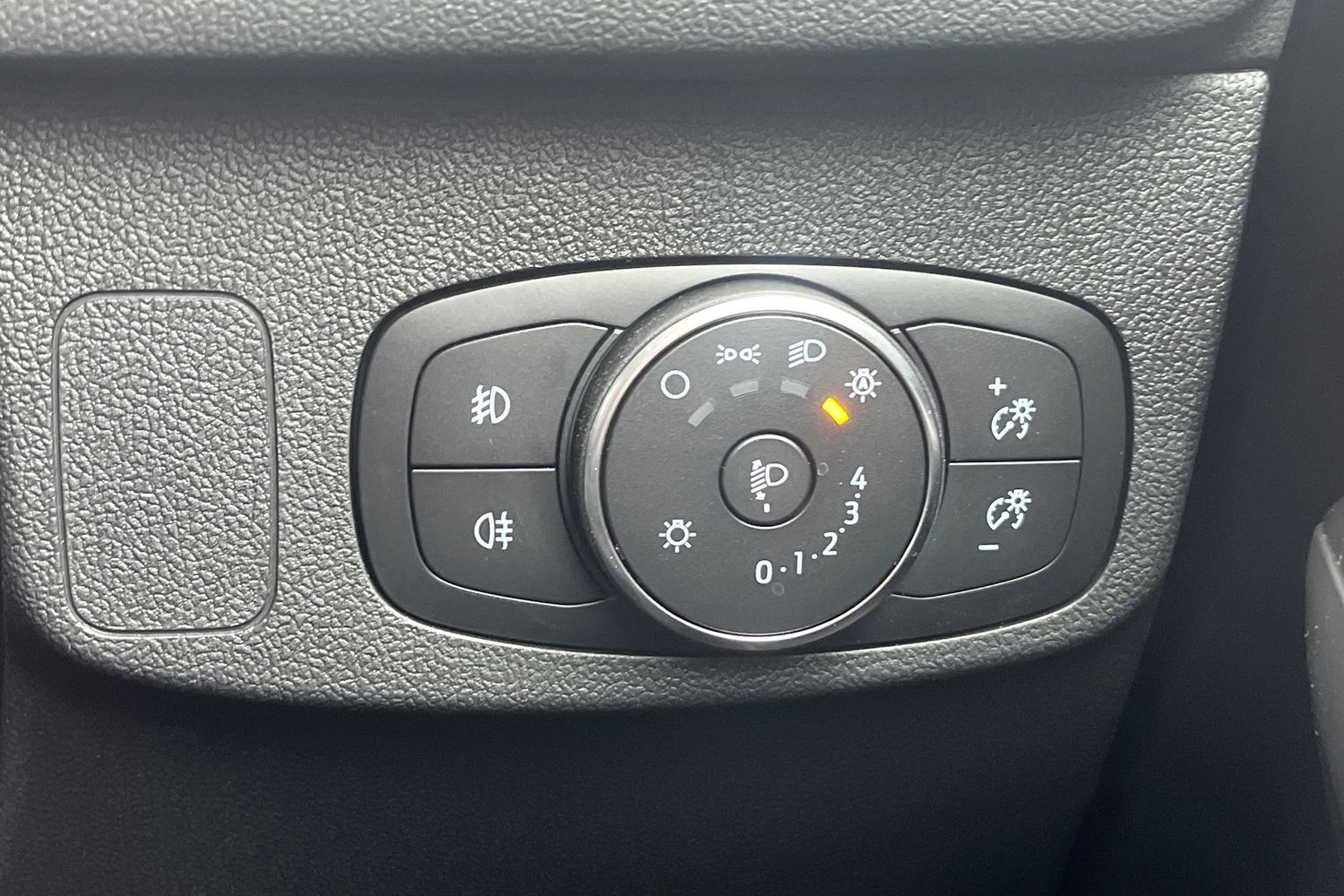 Ford Focus Photo 29
