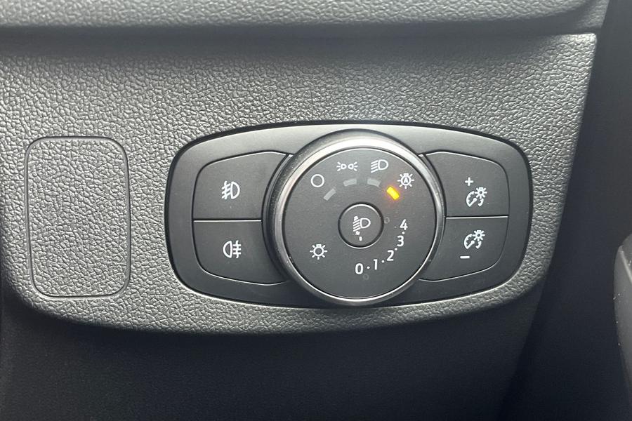 Ford Focus Photo autoimg-5a3dcd38e836ac7a88287c4f4450ef11a4c3ba72.jpg