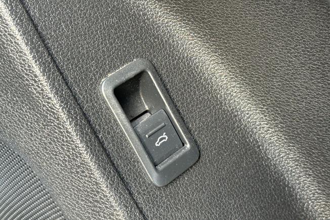 AUDI Q3 Photo 33