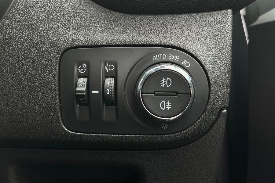 Vauxhall Crossland X Photo autoimg-5a46852b71934e5a8c70beccd7437c2f8fd930d3.jpg