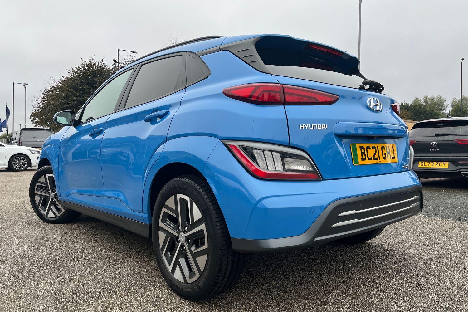 Hyundai KONA Photo 37