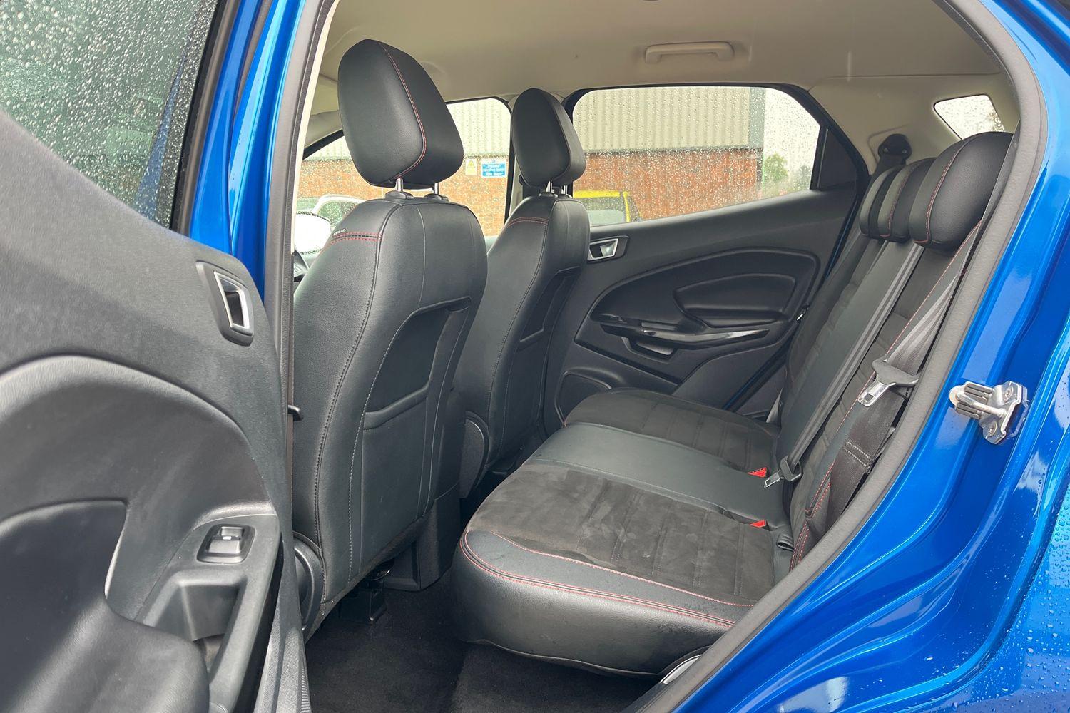Ford EcoSport Photo 24