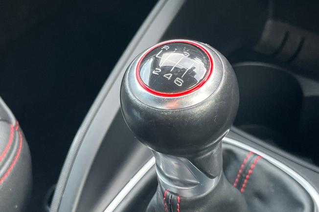 AUDI S1 Photo 28