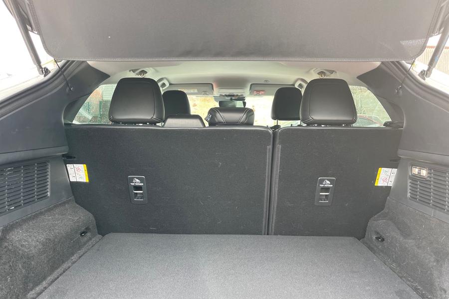 Ford MUSTANG MACH-E Photo autoimg-5a4f85bfe1b9cf93e16922c6232bbdde0b1d0a01.jpg