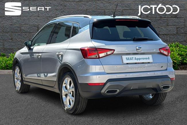SEAT Arona Photo 3