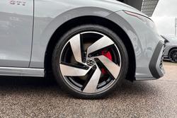 Volkswagen Golf Photo 5