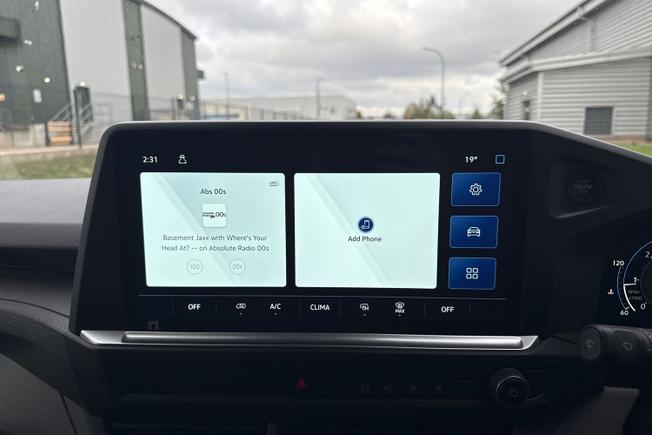 Volkswagen Transporter Photo 14