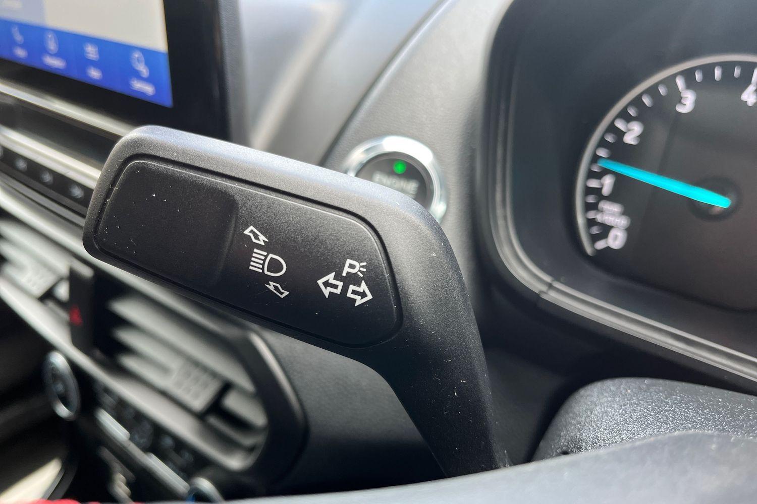 Ford ECOSPORT Photo 13