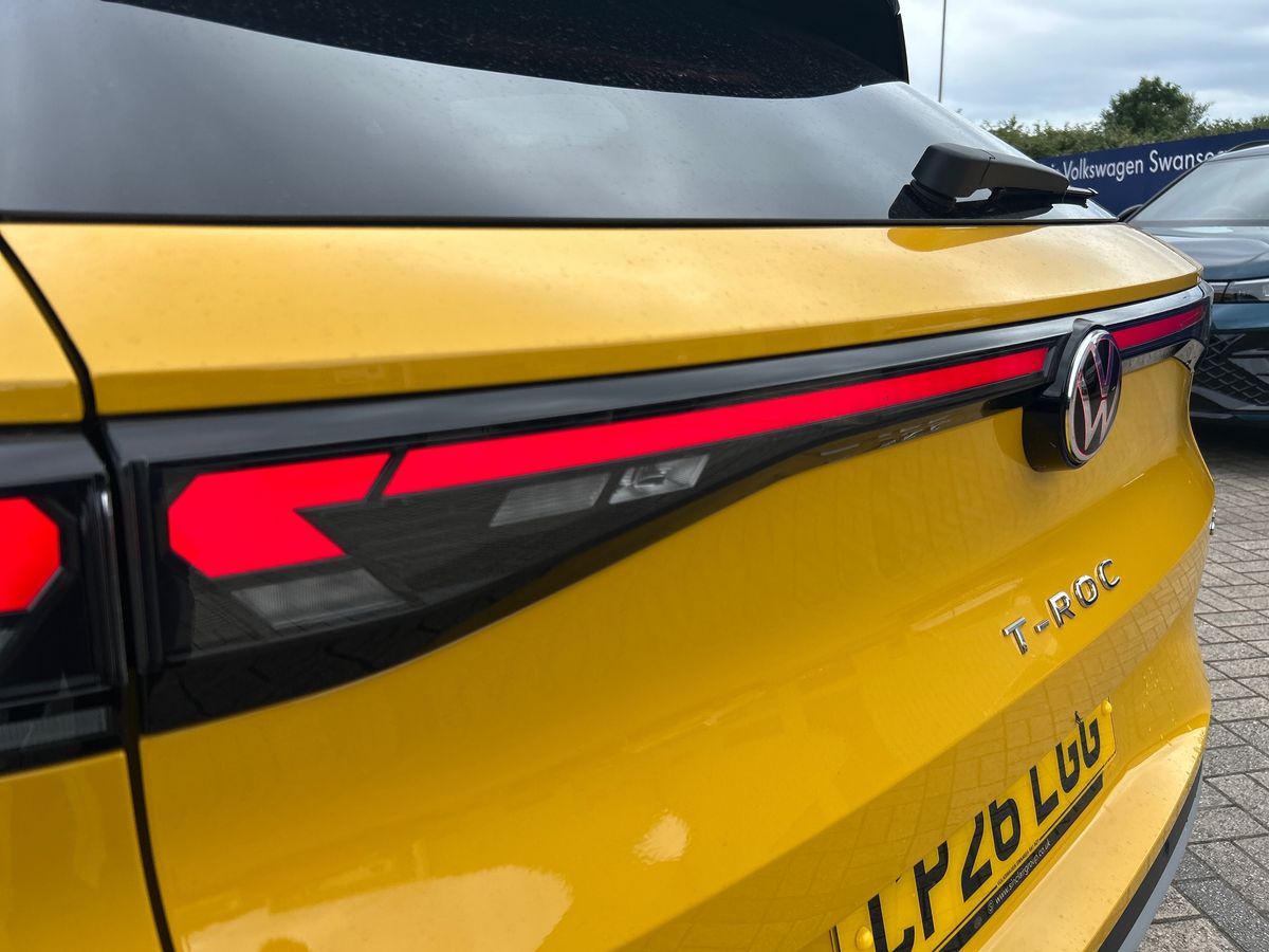 Volkswagen T-Roc Photo autoimg-5a58d1717d33f5ffaa4ba9d4853b79ba1d6ab291.jpg