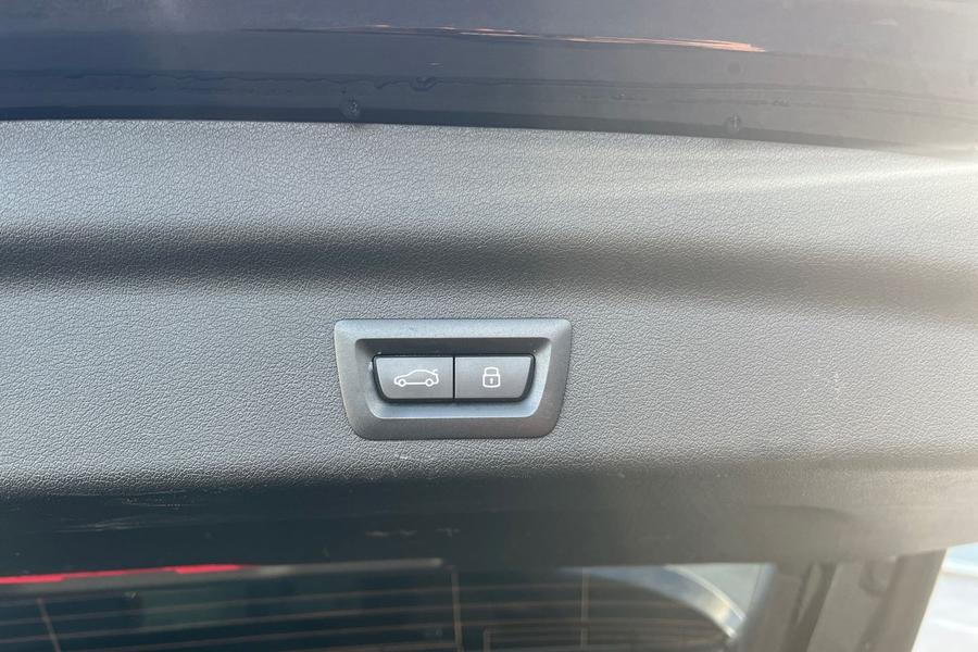 BMW X1 Photo autoimg-5a5be2a572c3739dcc357a366d0c3fa49a701eef.jpg