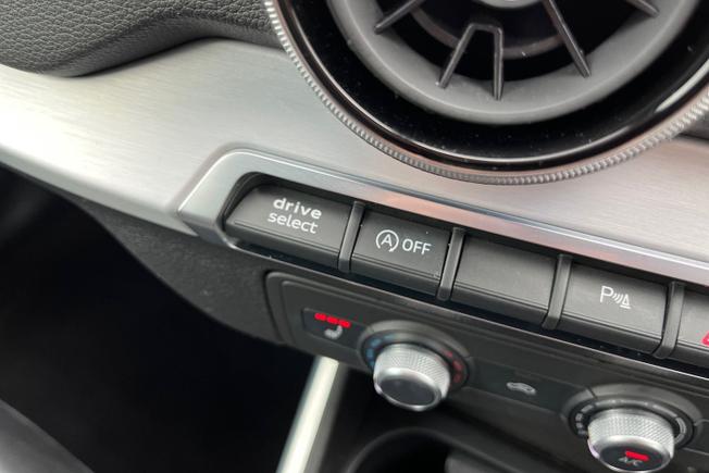 AUDI Q2 Photo 44
