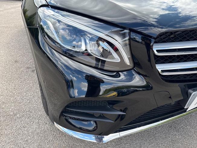 MERCEDES-BENZ Glc Photo 19