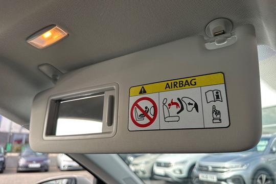 Volkswagen Polo Photo autoimg-5a634d0d22e08d35dbd3ffd4fffbf27165473690.jpg