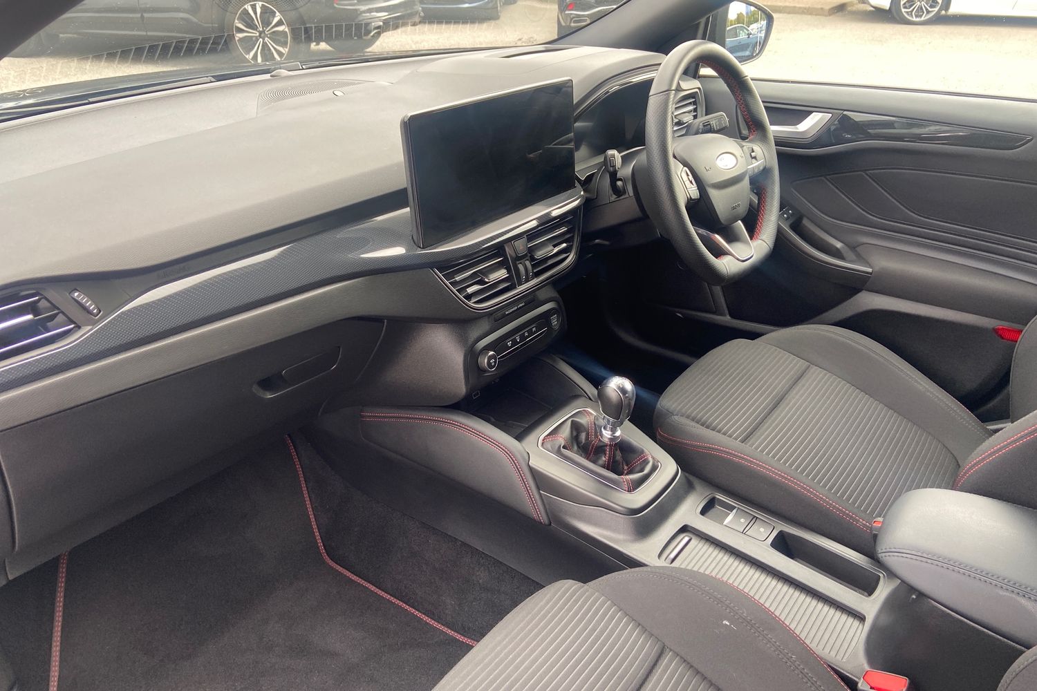 Ford FOCUS Photo 17